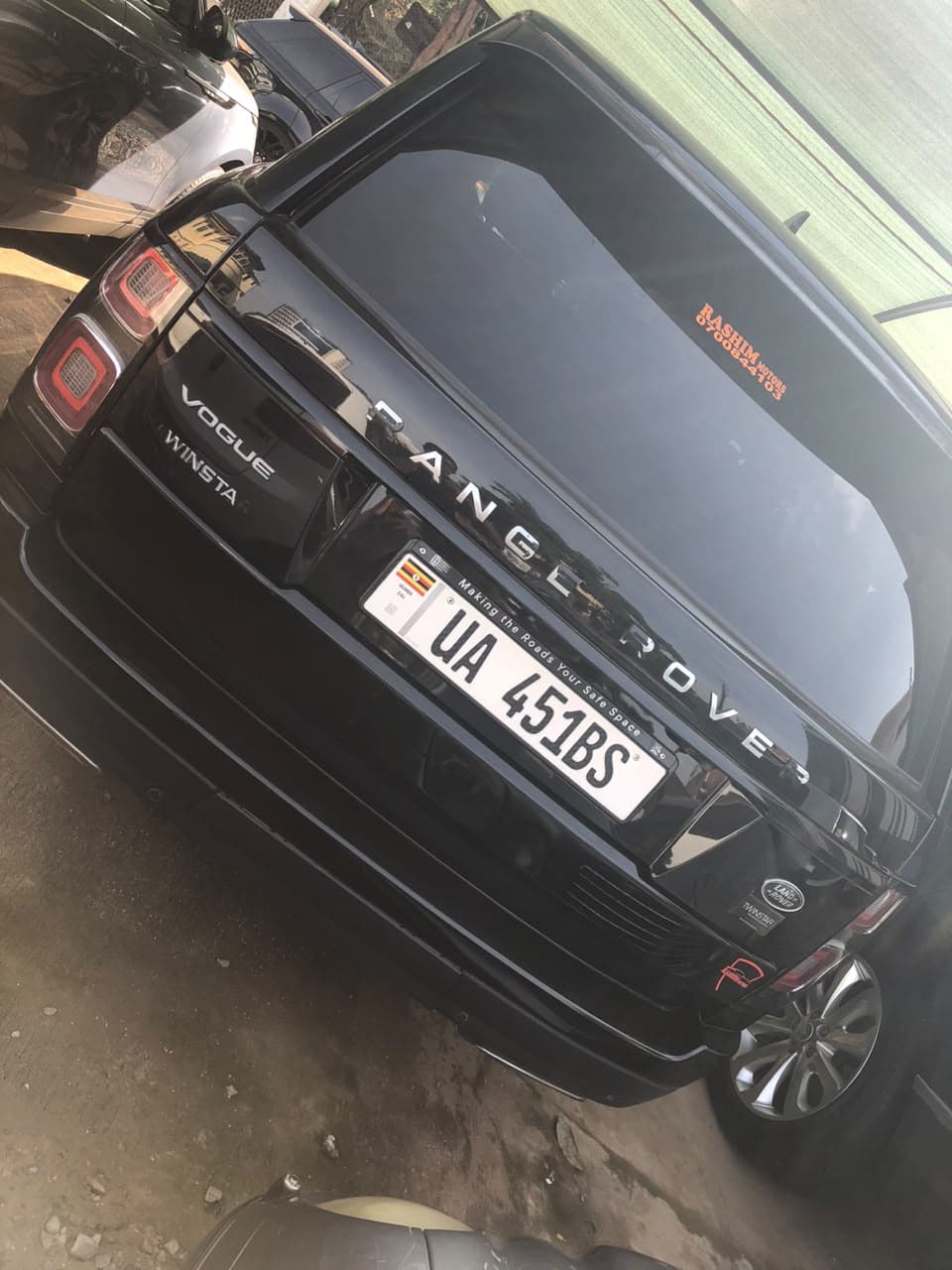 2017 Range Rover Vogue for sale in Nakawa Kampala - Santorini Black