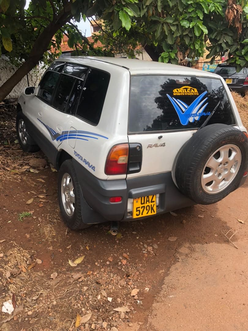 2000 Toyota RAV4 for sale in Nakawa Kampala - White / Charcoal Two-Tone